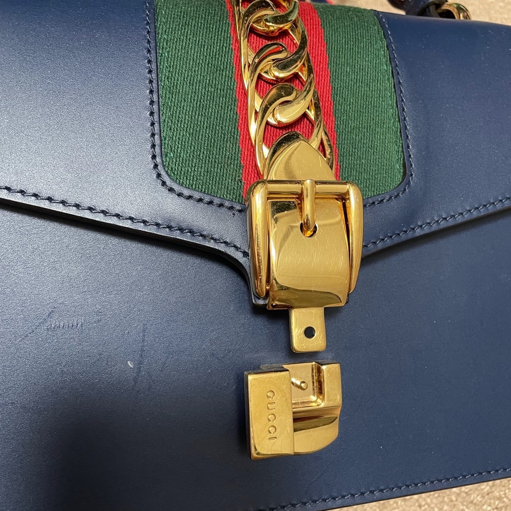 Gucci Sylvie small shoulder bag blue - Picture 2 of 10